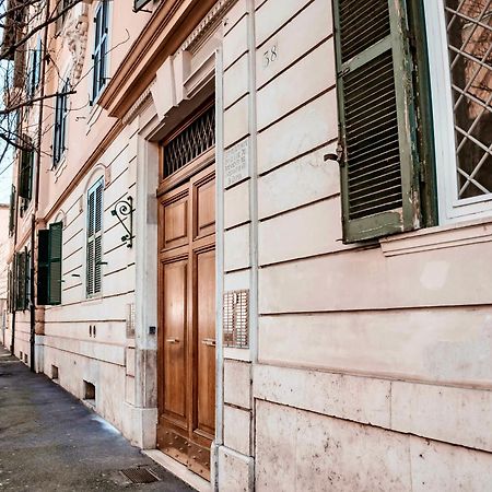 Gio House - Palazzo Storico Apartment Rome Bagian luar foto