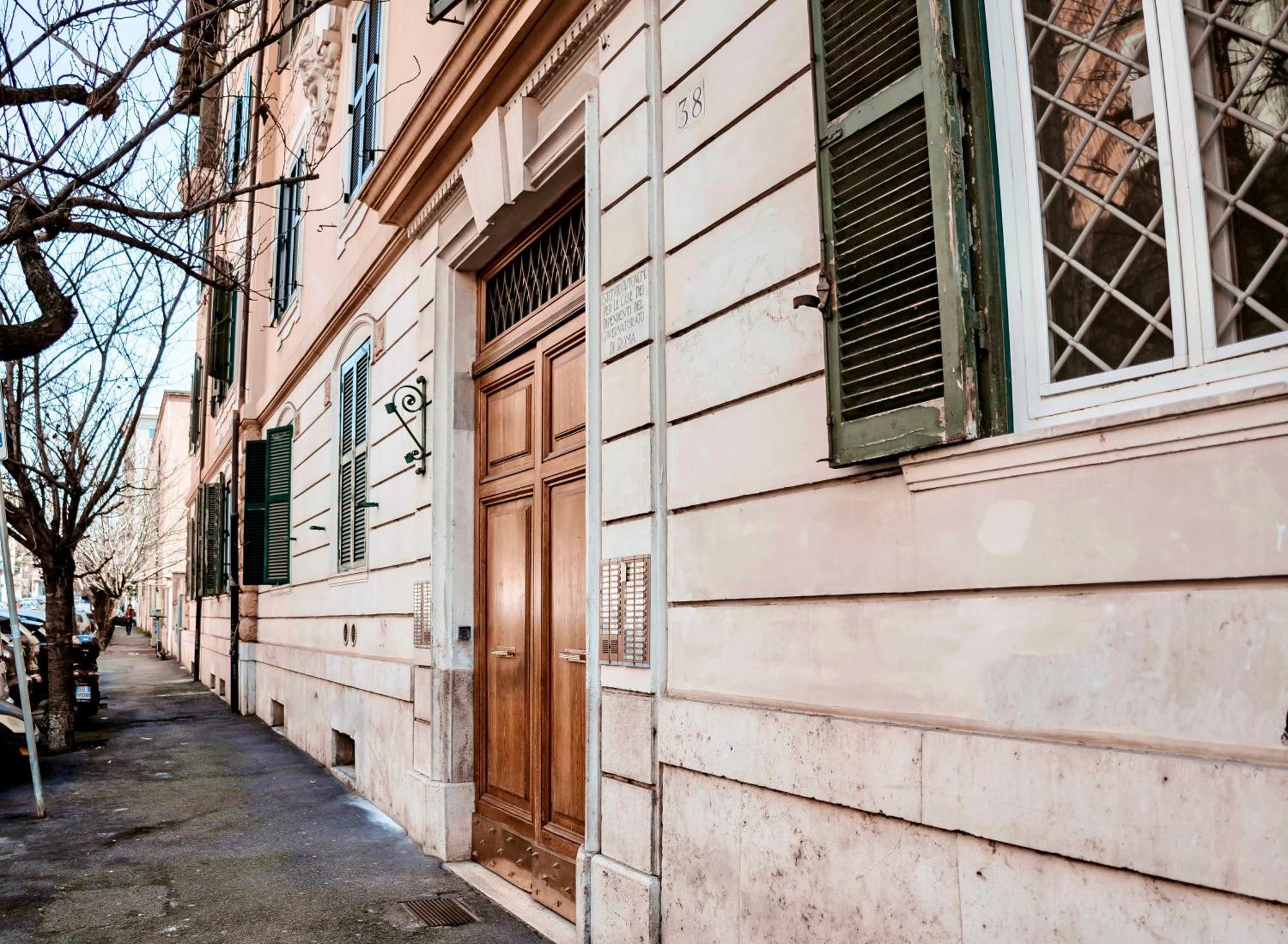 Gio House - Palazzo Storico Apartment Rome Bagian luar foto